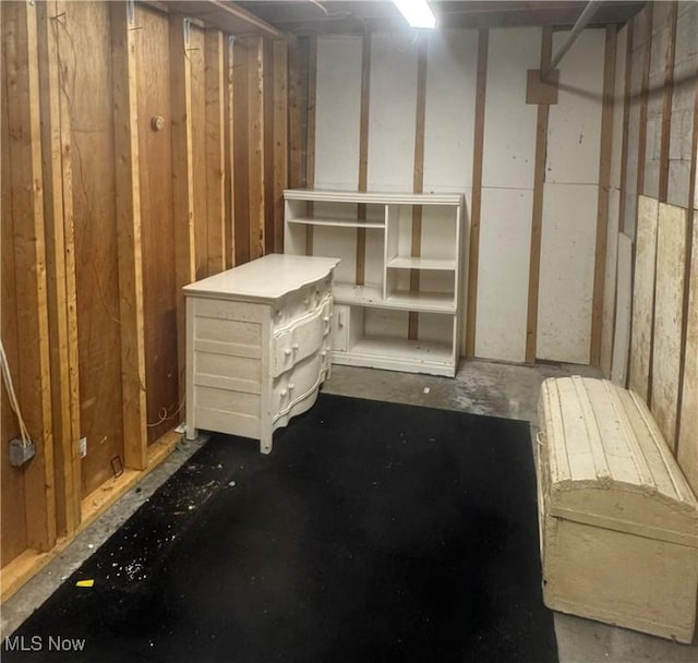 1104 Lantern, East Liverpool, OH 43920 - view of unfinished basement