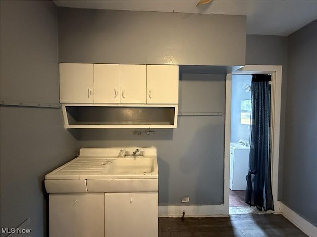 668 E 106th St, Cleveland, OH 44108 - photo 19
