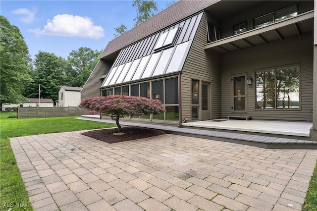 263 E Pne Lake Rd, North Lima, OH 44452 - view of patio
