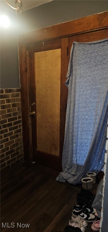 425 N Osborn Ave, Youngstown, OH 44509 - bedroom featuring wood finished floors