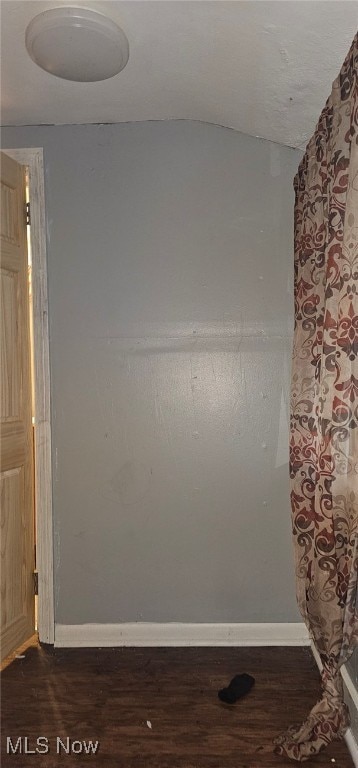 425 N Osborn Ave, Youngstown, OH 44509 - spare room with dark wood finished floors and baseboards