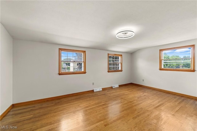 6439 Beverly Dr, Parma Heights, OH 44130 - photo 18
