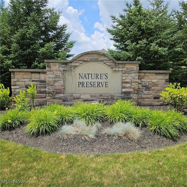 8028 Megan Meadow Dr, Hudson, OH 44236 - view of community sign