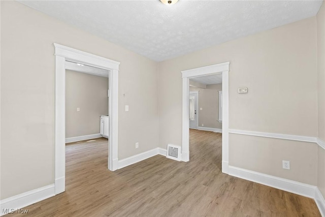 430 Florida Ave, Lorain, OH 44052 - photo 10