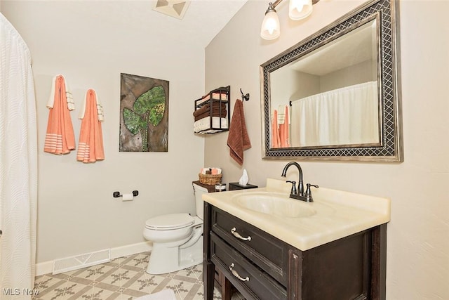 7148 N Brewster Pl, Concord, OH 44077 - bathroom featuring vanity and baseboards