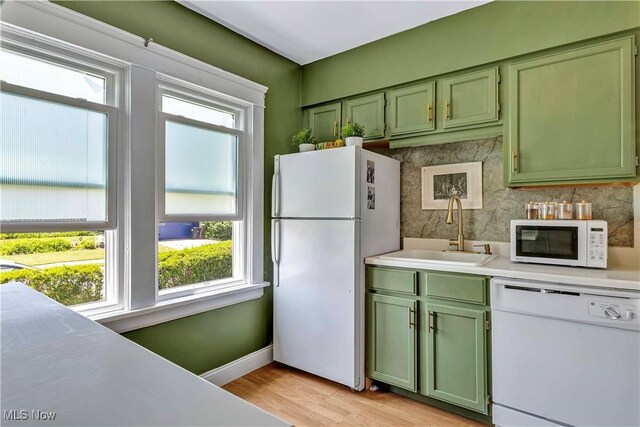 19303 Arrowhead Ave, Cleveland, OH 44119 - photo 16