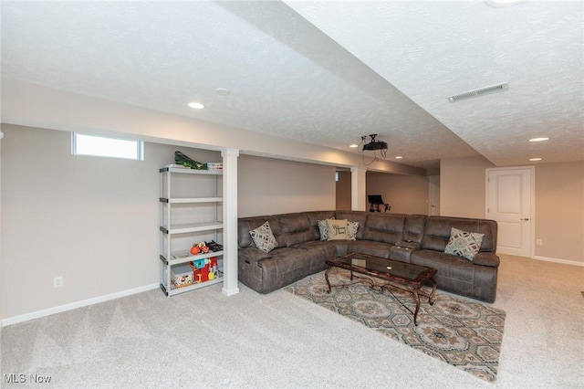 3139 Junior Pkwy, Brunswick, OH 44212 - living area featuring carpet flooring, recessed lighting, and a textured ceiling
