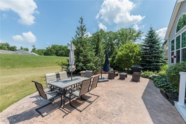 3139 Junior Pkwy, Brunswick, OH 44212 - view of patio / terrace with outdoor dining space