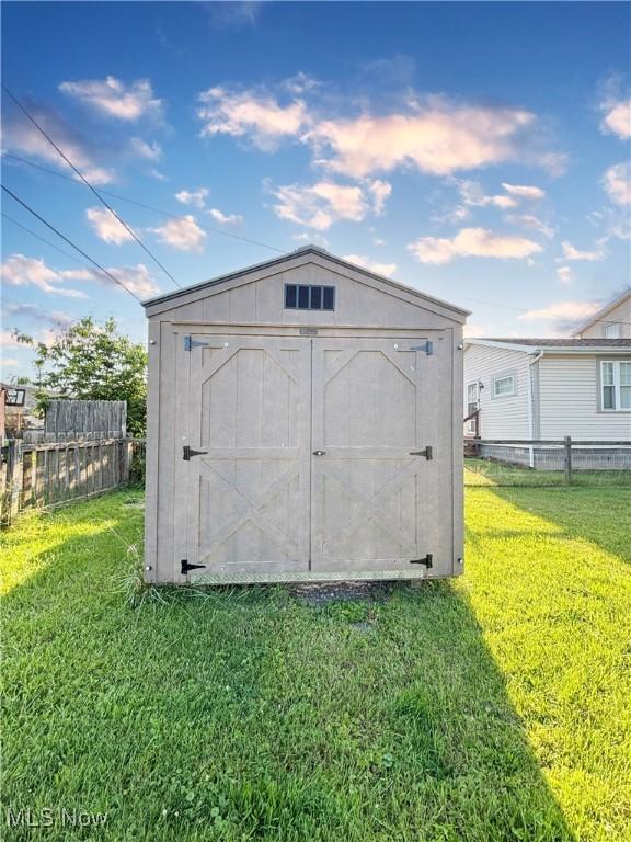 707 Jefferson St, Toronto, OH 43964 - view of shed