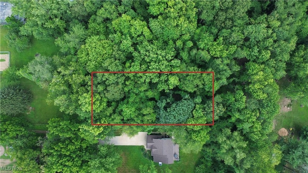 Aston Ave, Akron, OH 44319