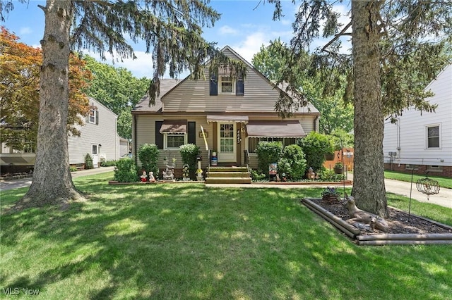 4843 Summer Ln, Brooklyn, OH 44144 - view of front of house with a front lawn