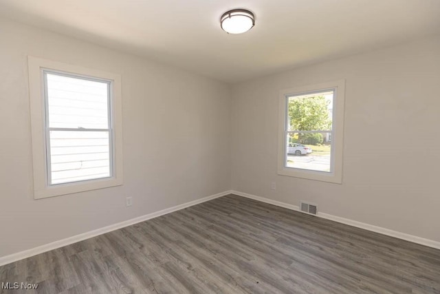 4033 Stonehaven Rd, South Euclid, OH 44121 - unfurnished room with dark wood finished floors and baseboards