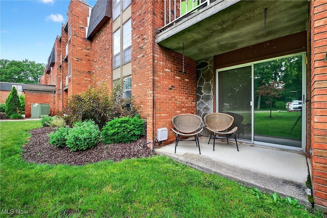 4183 Columbia Rd, North Olmsted, OH 44070 - view of patio