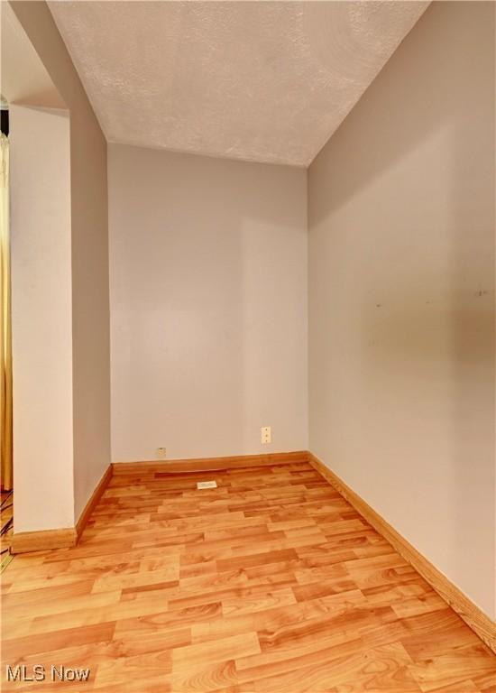 103 Frederick St, Lexington, OH 44904 - photo 23