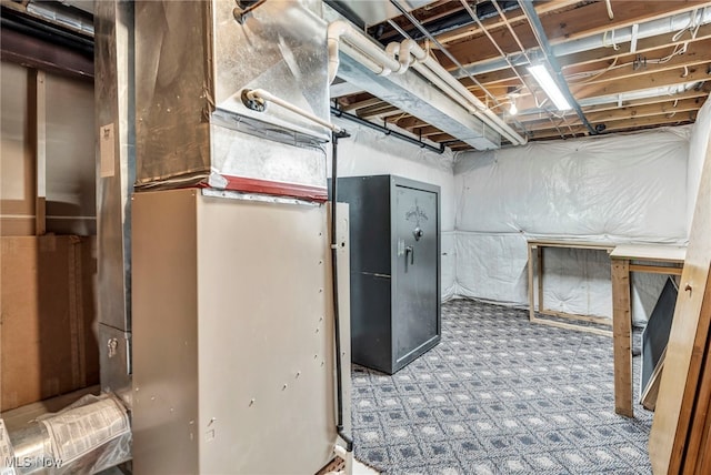 567 Westminster Cir, Akron, OH 44319 - unfinished basement featuring heating unit