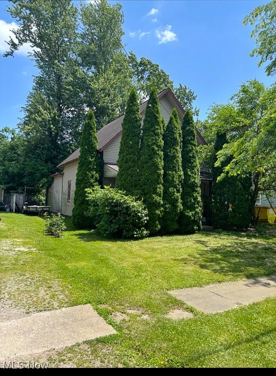 145 Howard St, Bellevue, OH 44811 - photo 1
