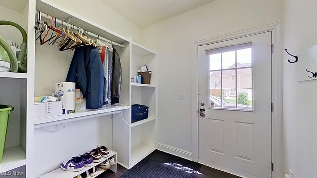7305 Alexander Rd, Concord, OH 44077 - view of mudroom