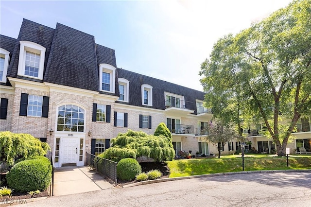 2021 King James Pkwy Unit 214, Westlake, OH 44145 - view of property