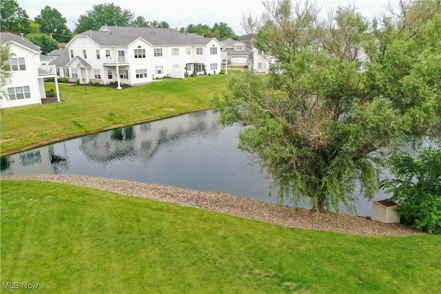 1315 Cascade Cir E, Canton, OH 44708 - water view
