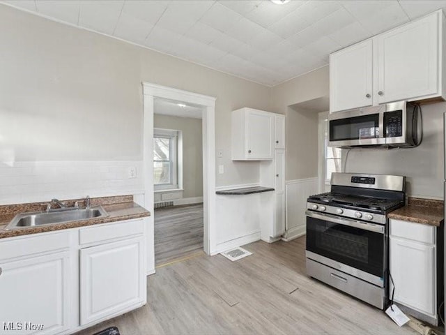 3619 Poe Ave, Cleveland, OH 44109 - photo 8