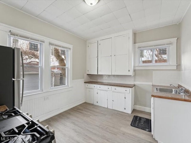 3619 Poe Ave, Cleveland, OH 44109 - photo 9