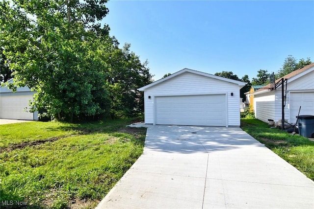 22504 Jennings St, Warrensville Heights, OH 44128 - photo 38