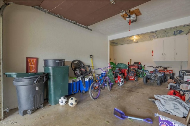 1715 High St, Louisville, OH 44641 - garage with a garage door opener