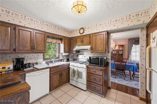 21875 Addington Blvd, Rocky River, OH 44116 - photo 3