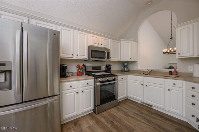 6263 Doral Dr NW, Canton, OH 44718 - photo 8