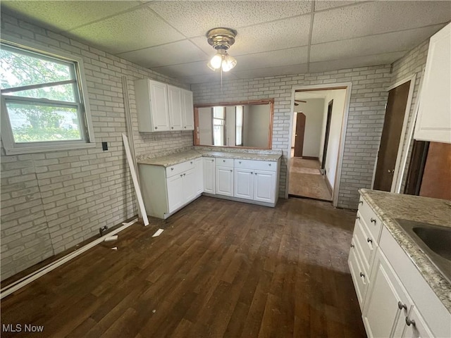 3220 E 48th St, Cleveland, OH 44127 - photo 9
