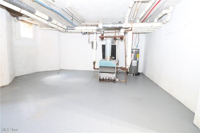 1120 Delia Ave, Akron, OH 44320 - below grade area with electric water heater