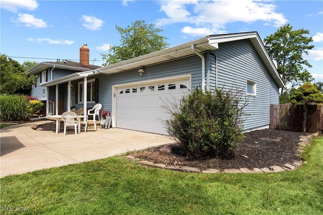18438 Meadow Ln, Strongsville, OH 44136 - photo 2