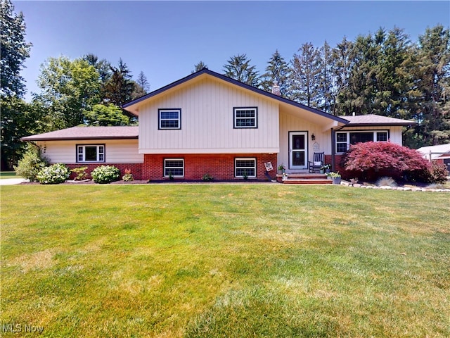 2526 Kennelly Dr, Willoughby Hills, OH 44094 - photo 1