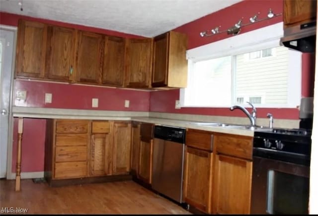 144 Mill St E, Senecaville, OH 43780 - photo 4