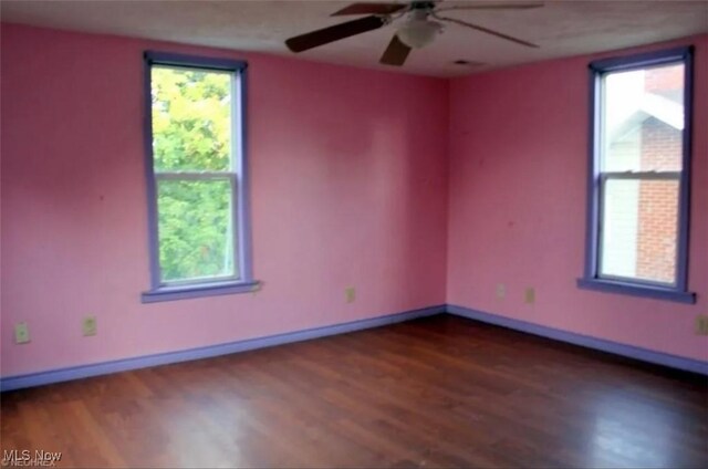 144 Mill St E, Senecaville, OH 43780 - photo 9