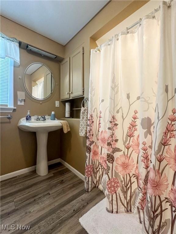 30 Bond St, Niles, OH 44446 - full bathroom with wood finished floors and curtained shower