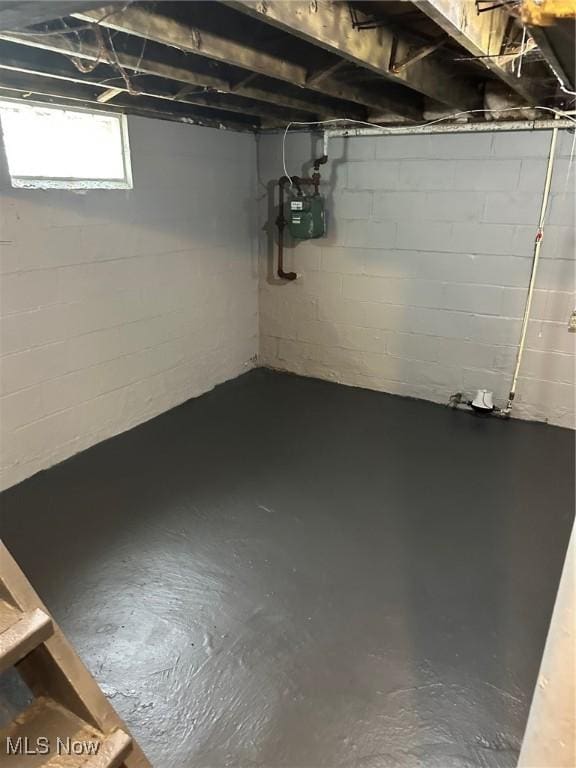 1042 Frederick Blvd, Akron, OH 44320 - basement with gas meter