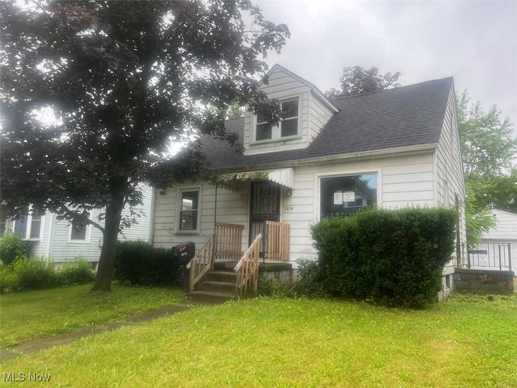 1216 Kenmore Ave SE, Warren, OH 44484 - photo 1