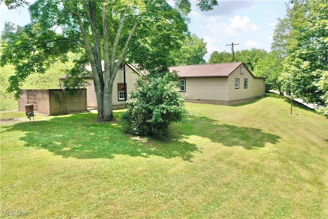 33 Knight Ln, Big Bend, WV 26136 - view of grassy yard