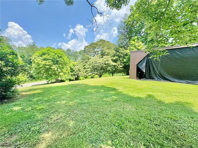 33 Knight Ln, Big Bend, WV 26136 - view of grassy yard