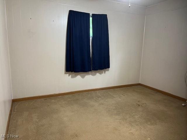 525 W 39th St, Shadyside, OH 43947 - spare room featuring carpet and baseboards