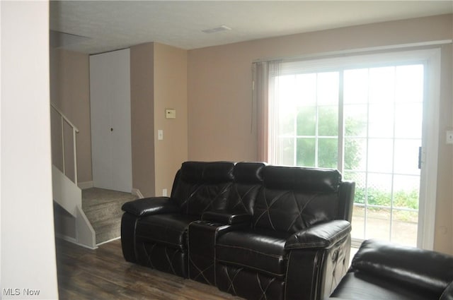 20354 Williamsburg Ct Unit 201A, Middleburg Heights, OH 44130 - photo 6