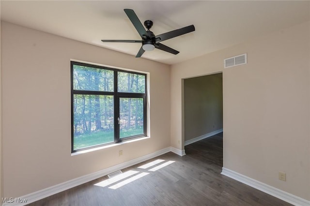 3790 Belmont Rd, Woodmere, OH 44122 - photo 25