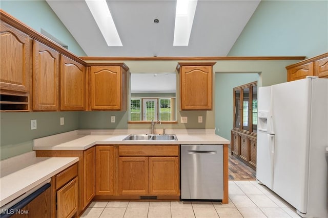 2812 Stratford Cir, Green, OH 44312 - photo 4