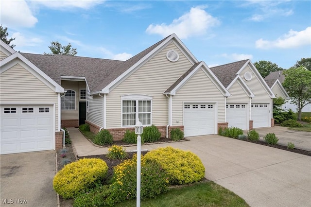 2812 Stratford Cir, Green, OH 44312 - photo 23