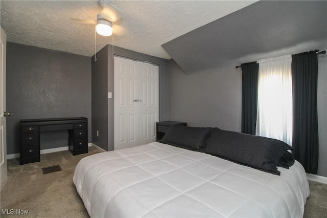 3316 S Canfield Niles Rd, Canfield, OH 44406 - carpeted bedroom featuring a textured ceiling and ceiling fan