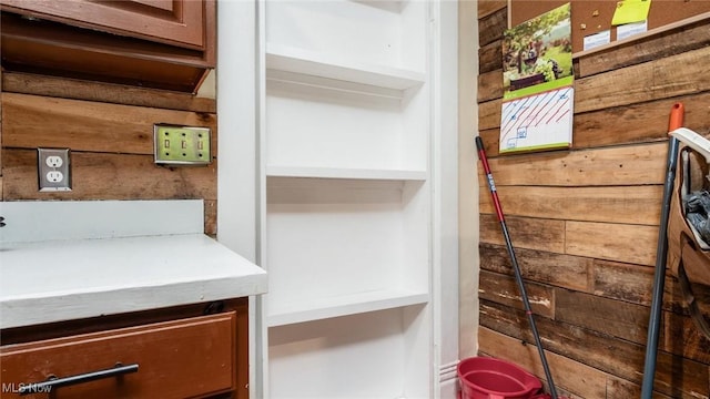 576 N Main St, Utica, OH 43080 - view of storage area