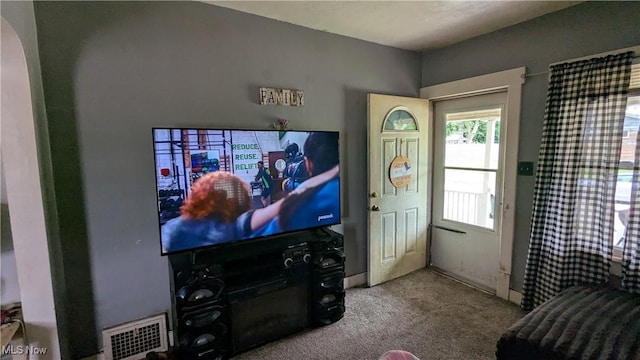 1549 Quimby Ave SW, Canton, OH 44706 - living room featuring carpet