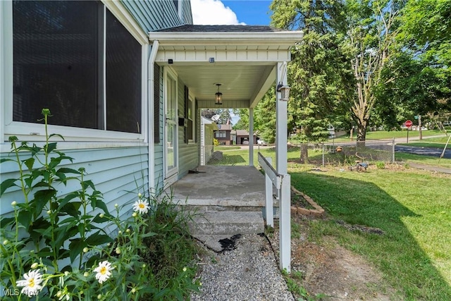 302 Bender Ave, Akron, OH 44312 - view of covered porch