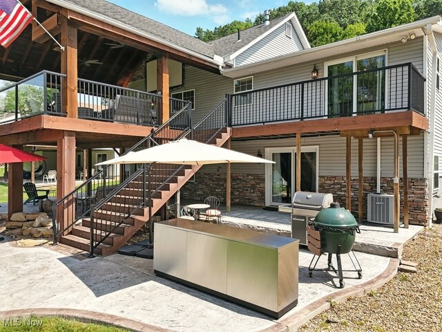 196 E Mohawk Dr, Malvern, OH 44644 - photo 7
